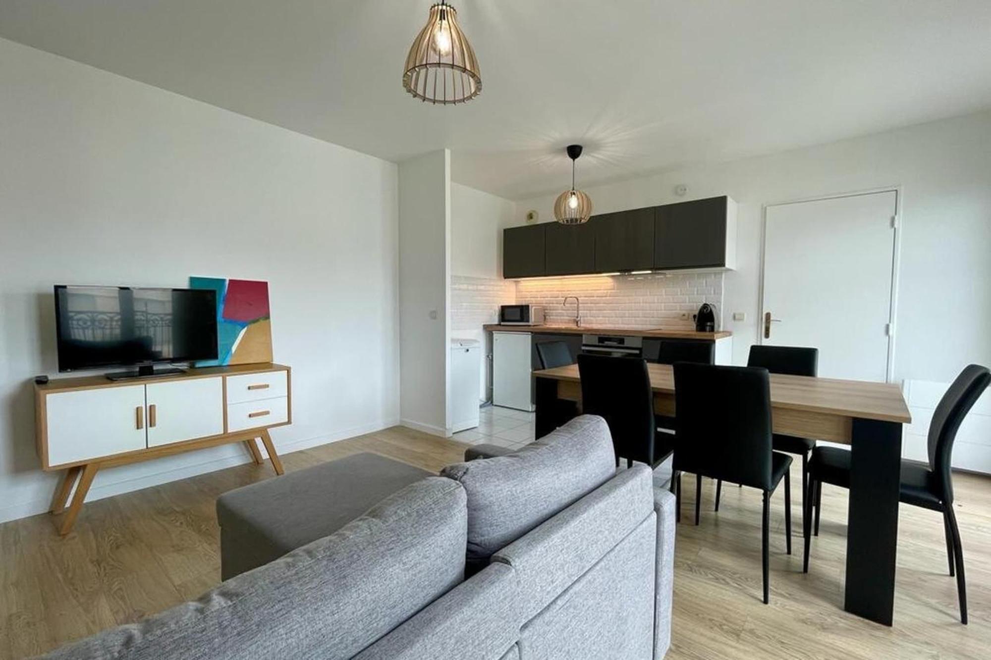 Suites Rive Gauche - 8Min De Disney - Chez Michel Serris Zewnętrze zdjęcie