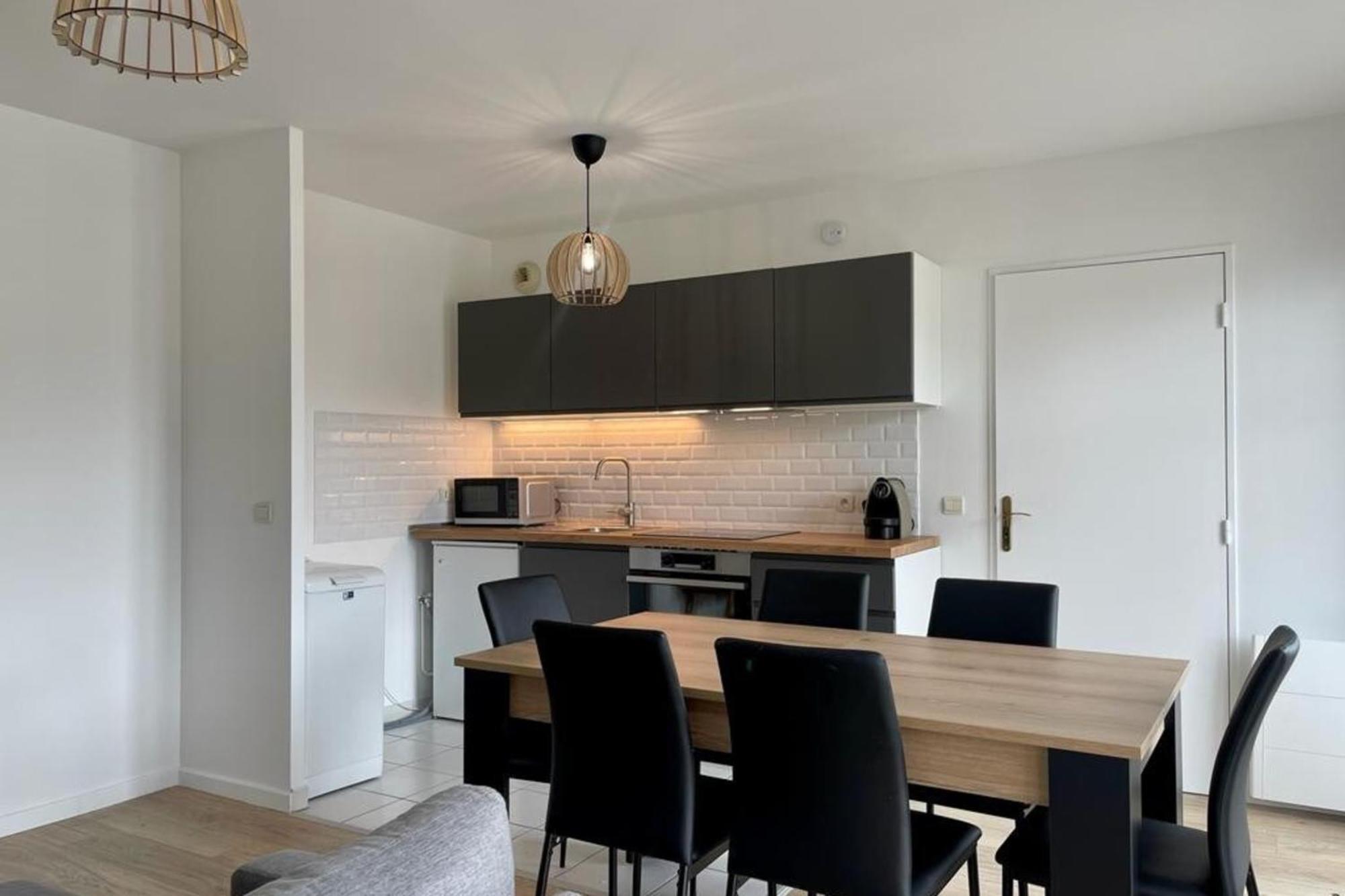 Suites Rive Gauche - 8Min De Disney - Chez Michel Serris Zewnętrze zdjęcie